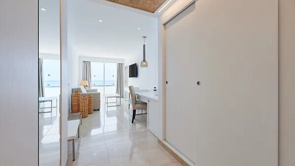 Alua Gran Camp de Mar